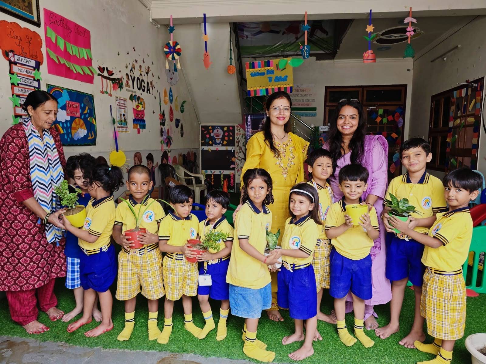 Children and teachers at AI Kids School